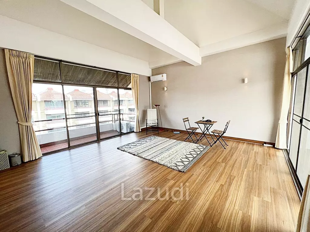 4 Bed 6 Bath 400 SQ.M Baan Green Town