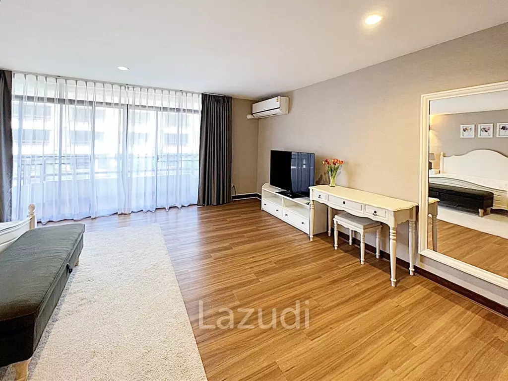 4 Bed 6 Bath 400 SQ.M Baan Green Town