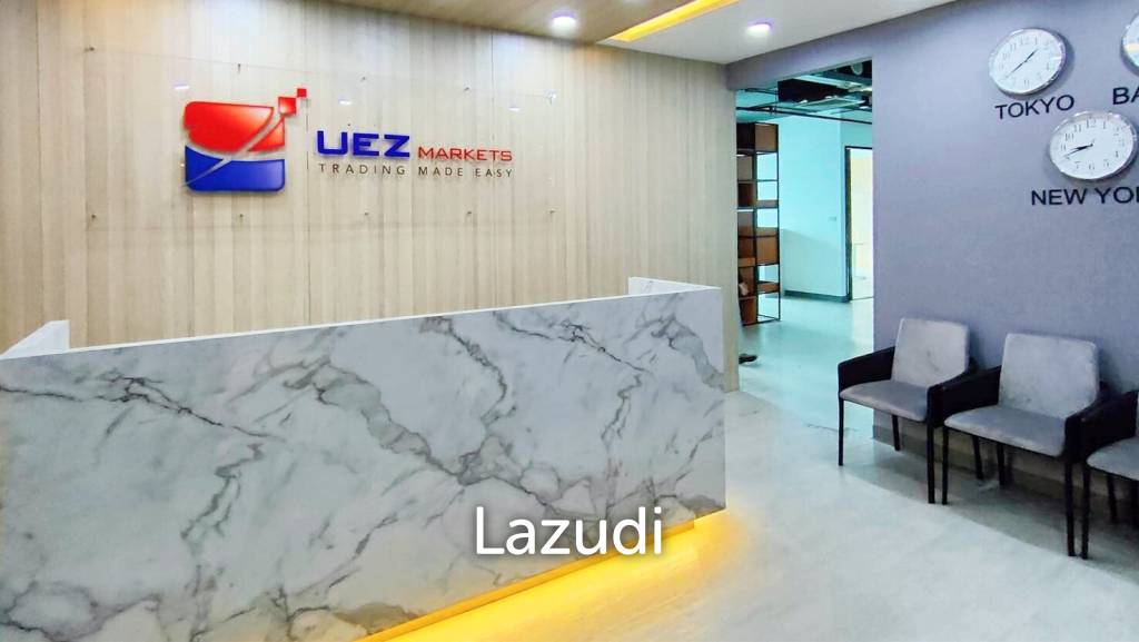 215 SQ.M Office for rent at CW Tower