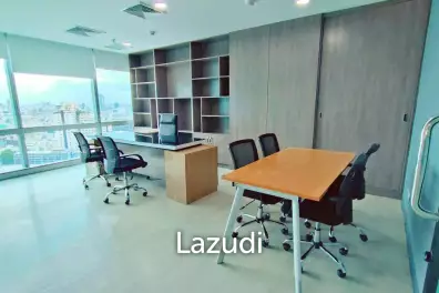215 SQ.M Office for rent at CW Tower