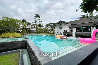 Luxury 3 Bedroom Pool Villa on Large Land Plot