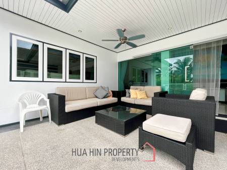 Luxury 3 Bedroom Pool Villa on Large Land Plot