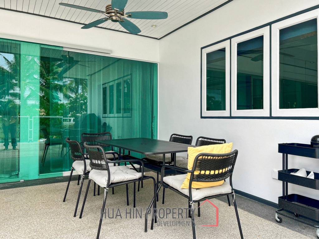 Luxury 3 Bedroom Pool Villa on Large Land Plot