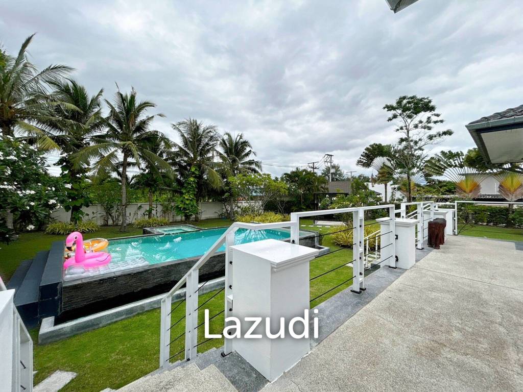 Luxury 3 Bedroom Pool Villa on Large Land Plot