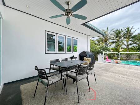 Luxury 3 Bedroom Pool Villa on Large Land Plot