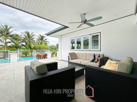 Luxury 3 Bedroom Pool Villa on Large Land Plot