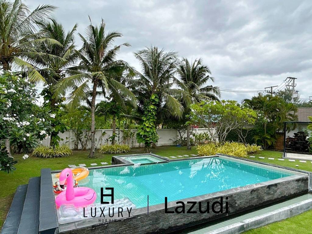 Luxury 3 Bedroom Pool Villa on Large Land Plot