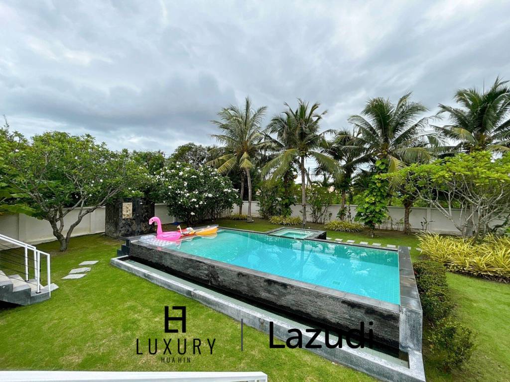 Luxury 3 Bedroom Pool Villa on Large Land Plot