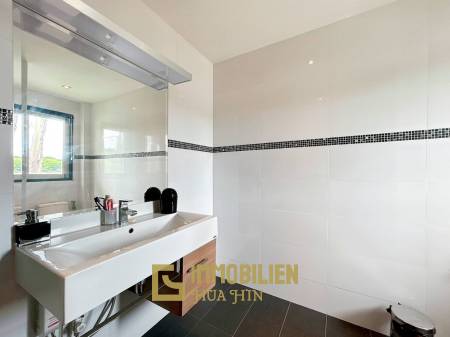 4,800 m² 4 Chambre 5 Salle de bain Villa Pour Vente