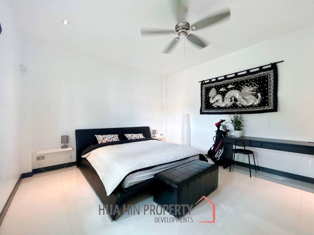 Luxury 3 Bedroom Pool Villa on Large Land Plot