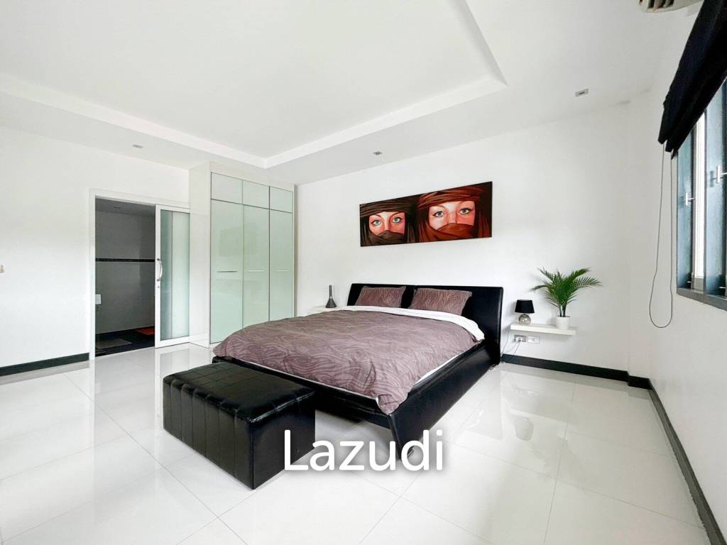 Luxury 3 Bedroom Pool Villa on Large Land Plot