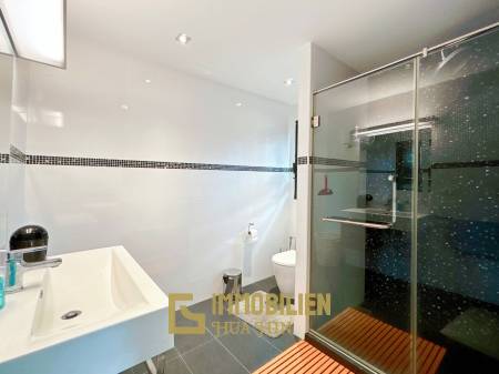 4,800 metro cuadrado 4 ` 5 Baño Villa de Venta