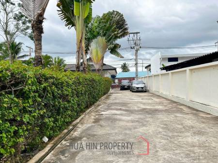 Luxury 3 Bedroom Pool Villa on Large Land Plot