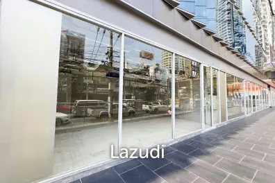 Retail space for rent at Summer Hub