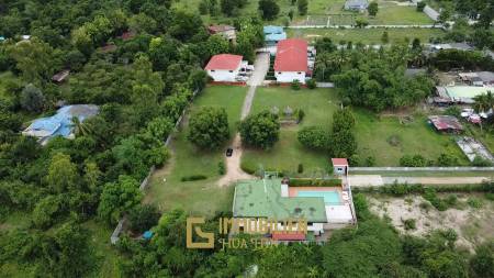 Cha Am Resort with 6 Apartment and 10 Townhouse on 7 Rai of Land