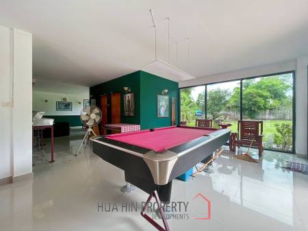 Cha Am Resort with 6 Apartment and 10 Townhouse on 7 Rai of Land