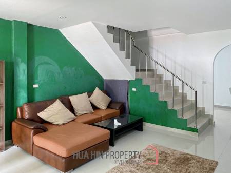 Cha Am Resort with 6 Apartment and 10 Townhouse on 7 Rai of Land