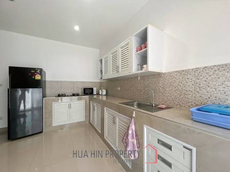 Cha Am Resort with 6 Apartment and 10 Townhouse on 7 Rai of Land