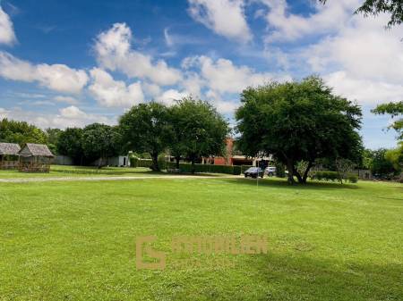 11,200 m² 26 Chambre 26 Salle de bain Imeuble Pour Vente