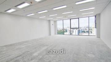 Office for rent at Sukhumvit hills
