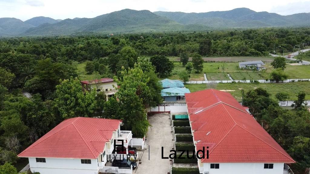 Cha Am Resort with 6 Apartment and 10 Townhouse on 7 Rai of Land