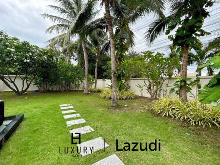 Luxury 4 Bedroom Pool Villa on Large Land Plot