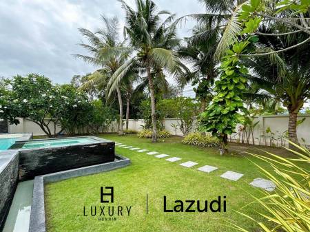 Luxury 4 Bedroom Pool Villa on Large Land Plot