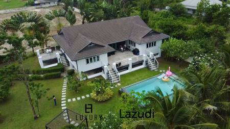 Luxury 4 Bedroom Pool Villa on Large Land Plot