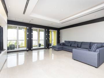 3 Bed 4 Bath 271 SQ.M Supreme Garden