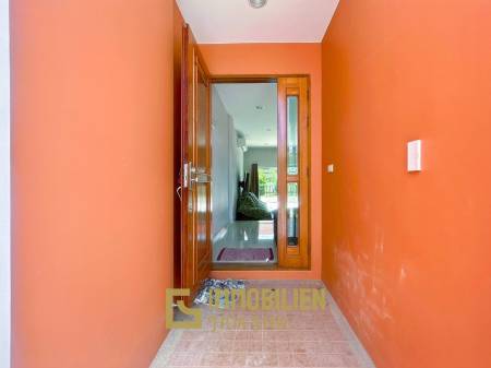 Boulevard Tuscany : 2 Bedroom Townhouse In Cha Am