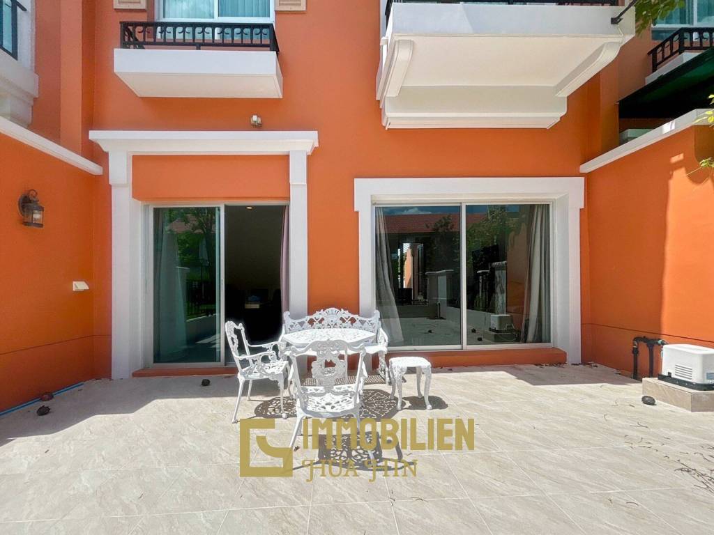 Boulevard Tuscany : 2 Bedroom Townhouse In Cha Am