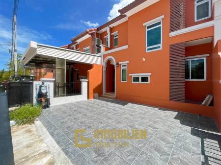 Boulevard Tuscany : 2 Bedroom Townhouse In Cha Am