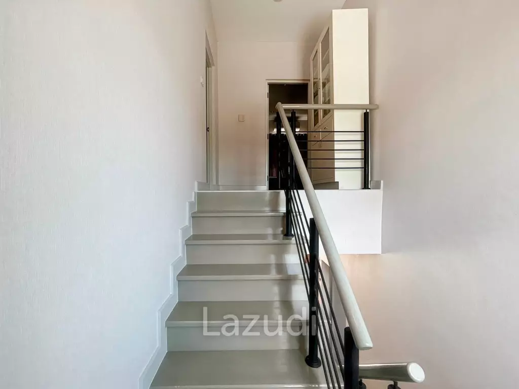 Boulevard Tuscany : 2 Bedroom Townhouse In Cha Am