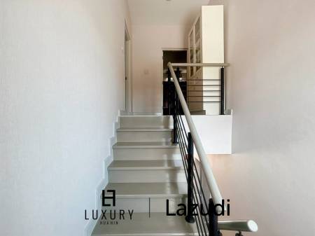 Boulevard Tuscany : 2 Bedroom Townhouse In Cha Am