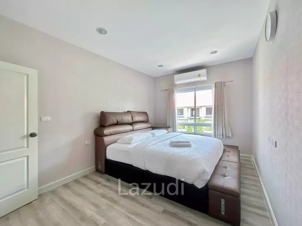 Boulevard Tuscany : 2 Bedroom Townhouse In Cha Am