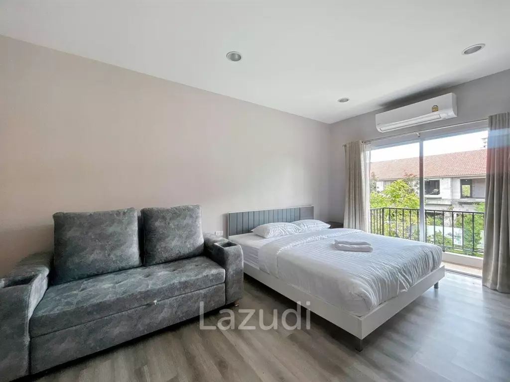 Boulevard Tuscany : 2 Bedroom Townhouse In Cha Am