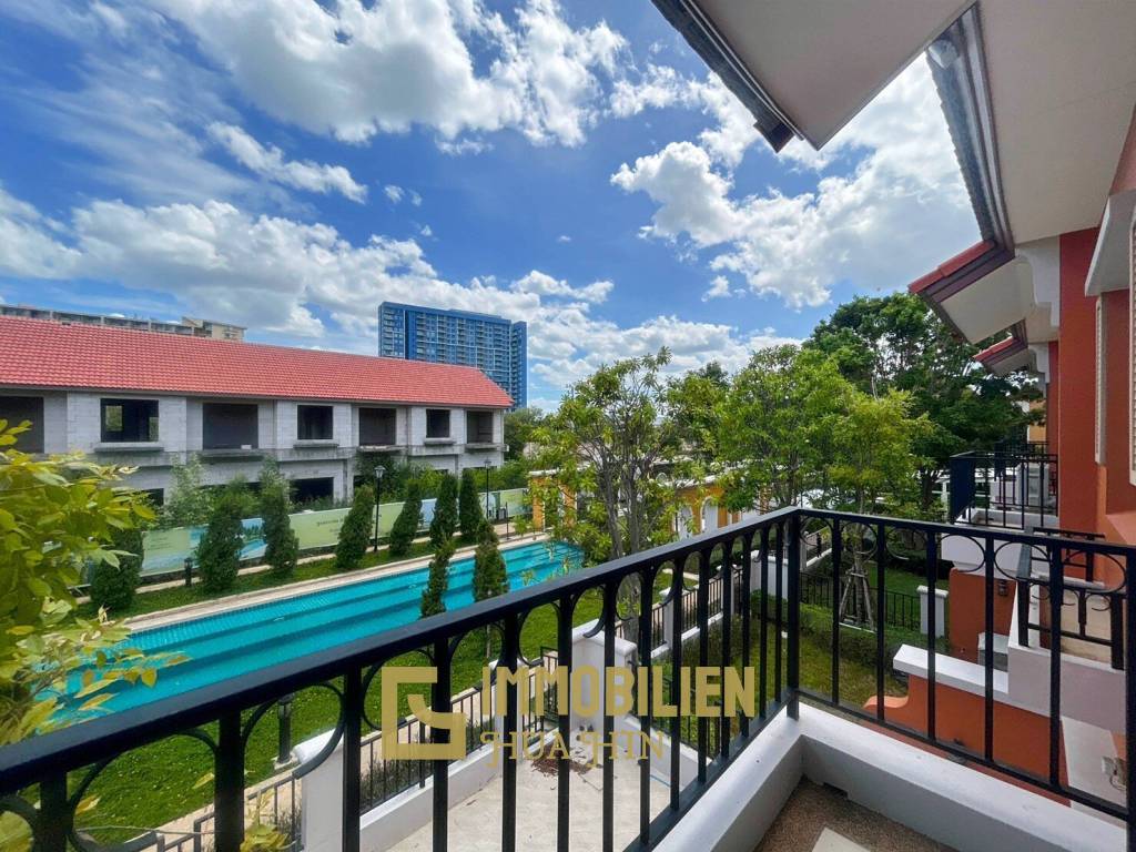 Boulevard Tuscany : 2 Bedroom Townhouse In Cha Am