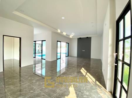 3 Bed 3 Bath 225 SQ.M Huguh Home Pool Villa Cha-Am