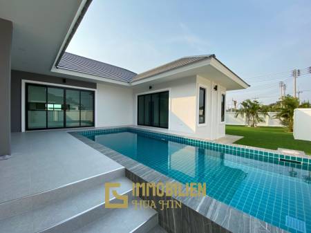 3 Bed 3 Bath 225 SQ.M Huguh Home Pool Villa Cha-Am