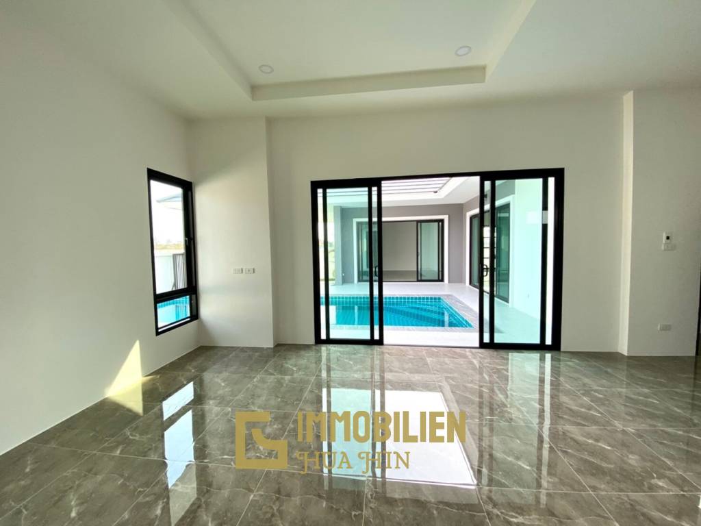 3 Bed 3 Bath 225 SQ.M Huguh Home Pool Villa Cha-Am