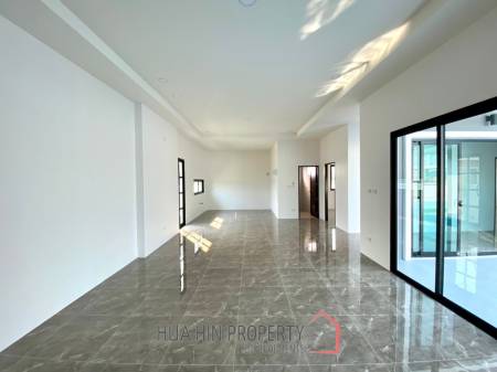 3 Bed 3 Bath 225 SQ.M Huguh Home Pool Villa Cha-Am