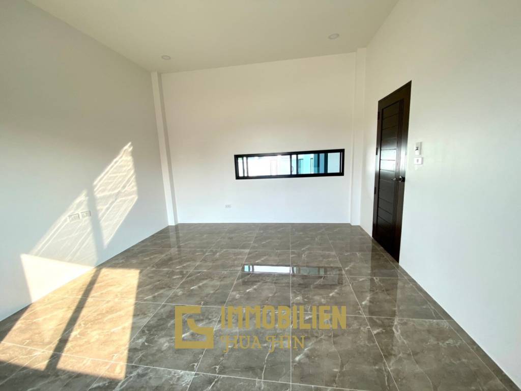 3 Bed 3 Bath 225 SQ.M Huguh Home Pool Villa Cha-Am