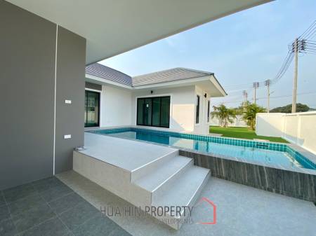 3 Bed 3 Bath 225 SQ.M Huguh Home Pool Villa Cha-Am