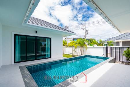 3 Bed 3 Bath 225 SQ.M Huguh Home Pool Villa Cha-Am