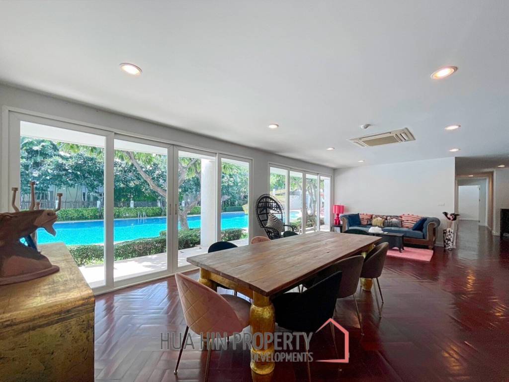Baan Saechuan: 4 Bed Beachfront Condo