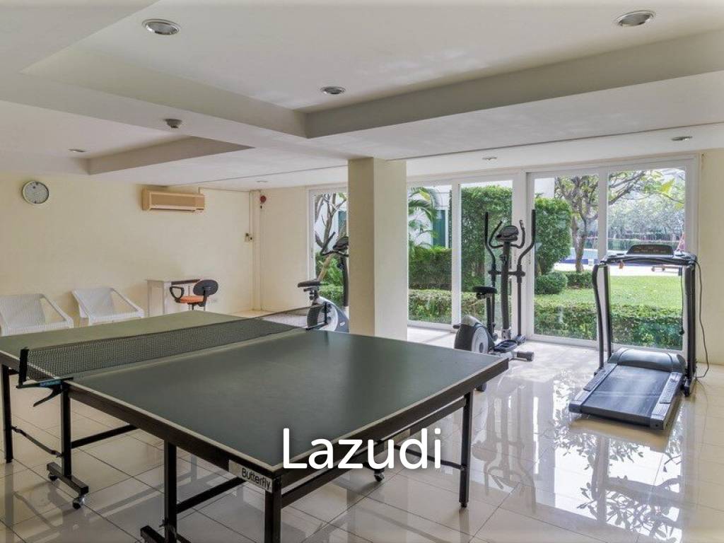 Baan Saechuan: 4 Bed Beachfront Condo