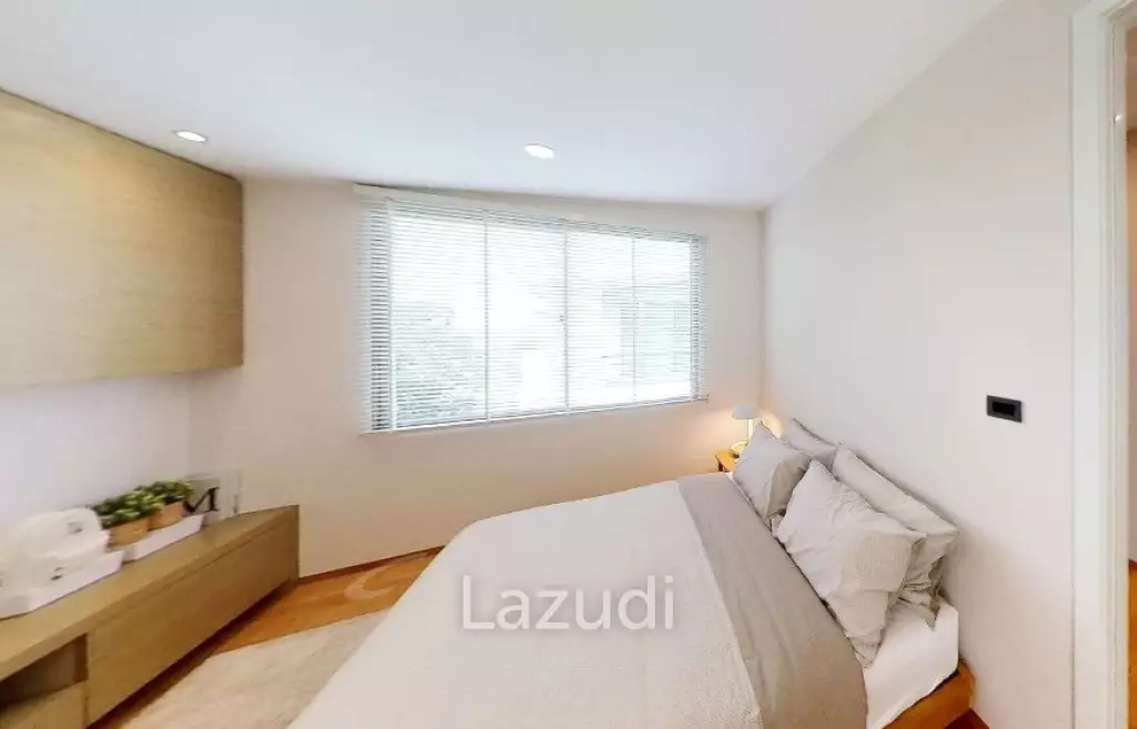 3 Bed 3 Bath 300 SQ.M Nirvana Beyond Rama9 - Krungthep Kreetha