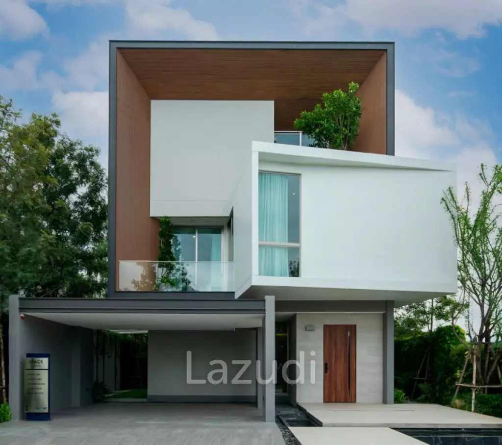 3 Bed 3 Bath 300 SQ.M Nirvana Beyond Rama9 - Krungthep Kreetha