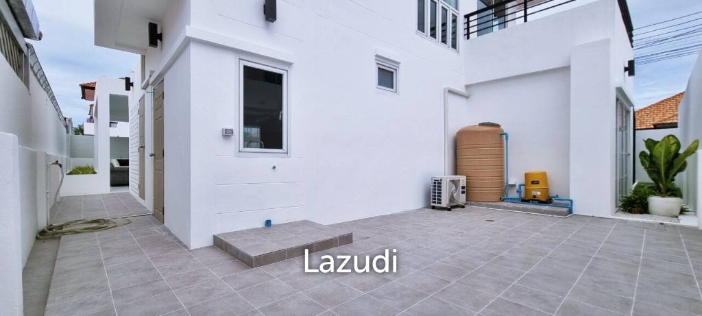 4 Beds 3 Baths 180 SQ.M T.W Park View