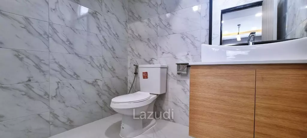 4 Beds 3 Baths 180 SQ.M T.W Park View